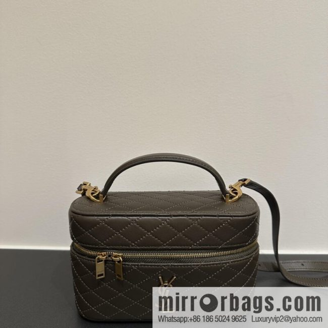 YSL 𝗚𝗔𝗕𝗬 𝗩𝗔𝗡𝗜𝗧𝗬 Mini Sheepskin Clutch Bag 766731 Musk Green