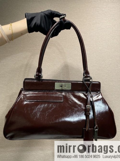 PRADA\'s new product 1BG569 oil wax leather, burgundy