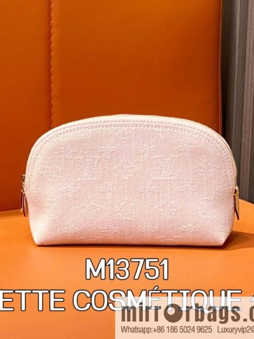 [Original order boutique] M13751 pink denim denim, variable code chip version cosmetic bag POCHETTE COSMÉTIQUE cosmetic bag