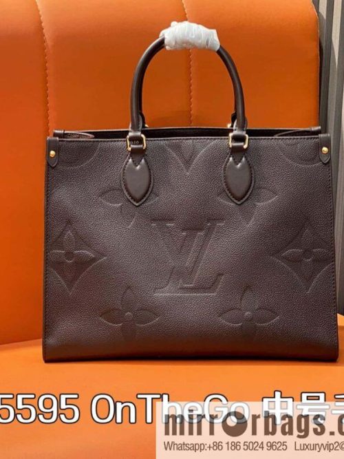 [Original order boutique] M45595 chocolate color, full leather embossed square bag mommy bag OnTheGo medium handbag