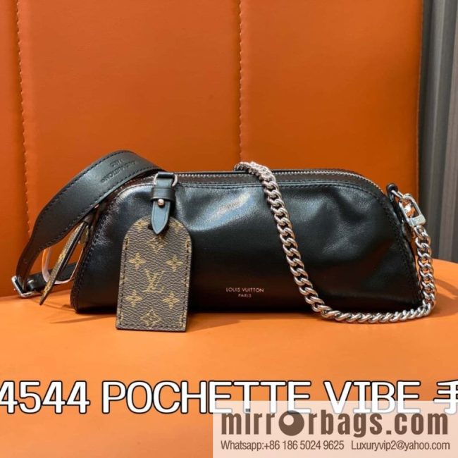 [Original order boutique] M14544 black, full leather chain bag POCHETTE VIBE handbag