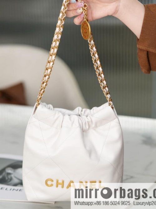 𝗖𝗛𝗔𝗡𝗘𝗟✦ 23s spring and summer new 22Mini bag original leather, white 🤍 AS3980