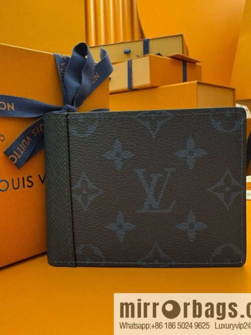 LV Multiple Wallet M30299 \"Special Free\"