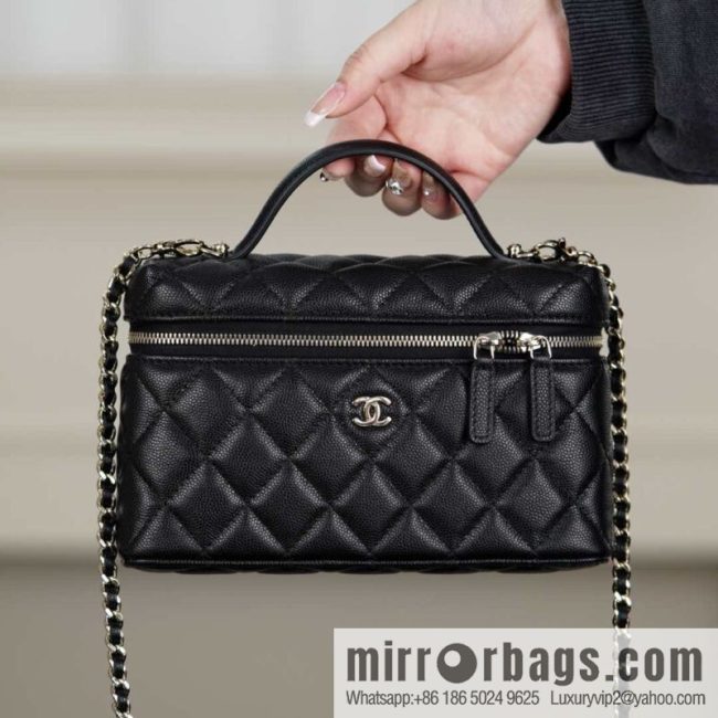 𝐂𝐡𝐚𝐧𝐞𝐥 𝟐𝟓𝐂 new lunch box bag, black gold, lychee cow AP4385