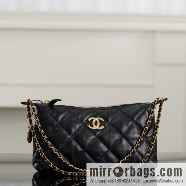 𝐂𝐡𝐚𝐧𝐞𝐥 𝟐𝟓𝐬 gold coin dumpling bag 🌟 small AS5528