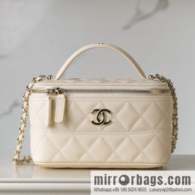 𝐂𝐡𝐚𝐧𝐞𝐥 𝟐𝟓𝐜 new, handle box bag, lychee cow, beige AP4404