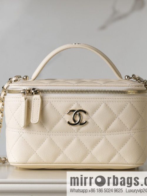 𝐂𝐡𝐚𝐧𝐞𝐥 𝟐𝟓𝐜 new, handle box bag, lychee cow, beige AP4404