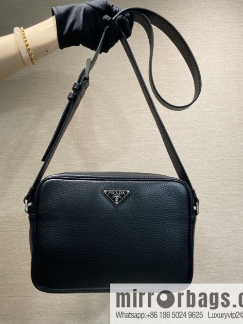 PRADA 🎉 new box bag 🎉 2VH189 🎉🎉 black