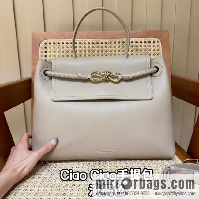 BV Ciao Ciao Handbag 817231 Hazel