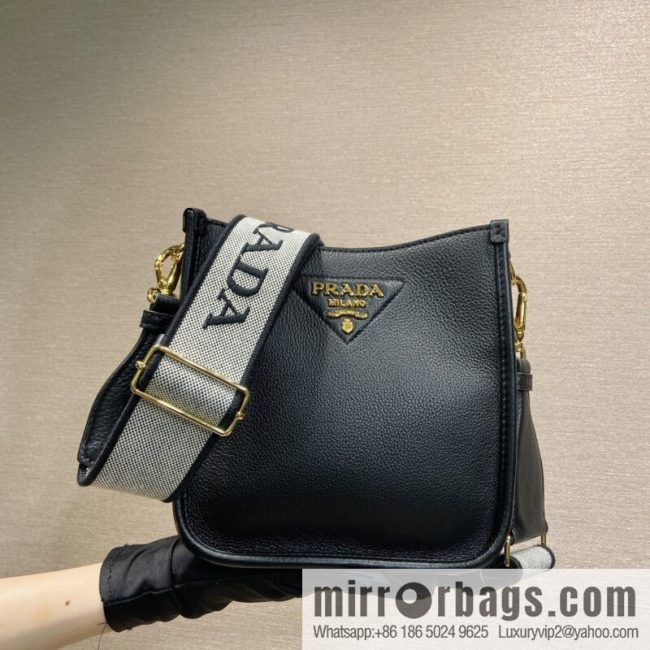 PRADA 👏 new shoulder strap bag 👏 1BH191-1/tote bag, black