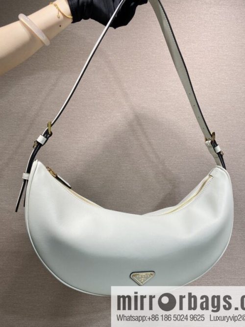 PRADA 🎉 new 🎉 1BC255 armpit bag 🎉🎉 white