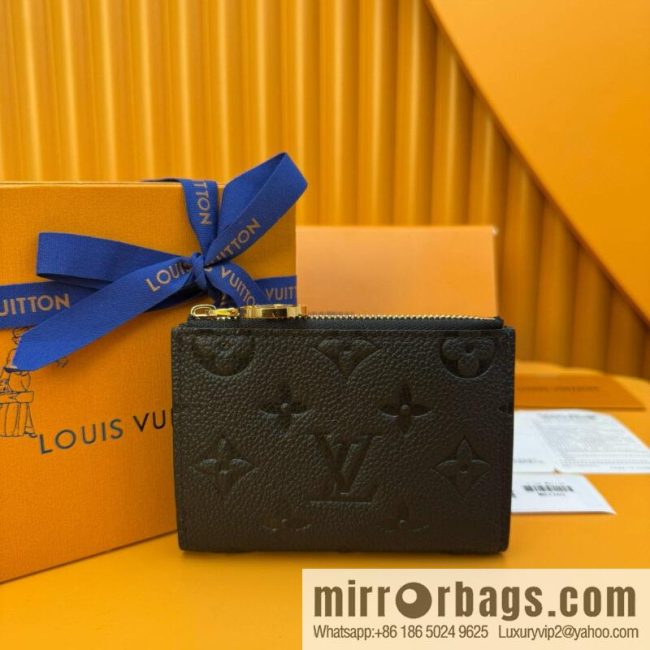 LV M83365 Lisa bag