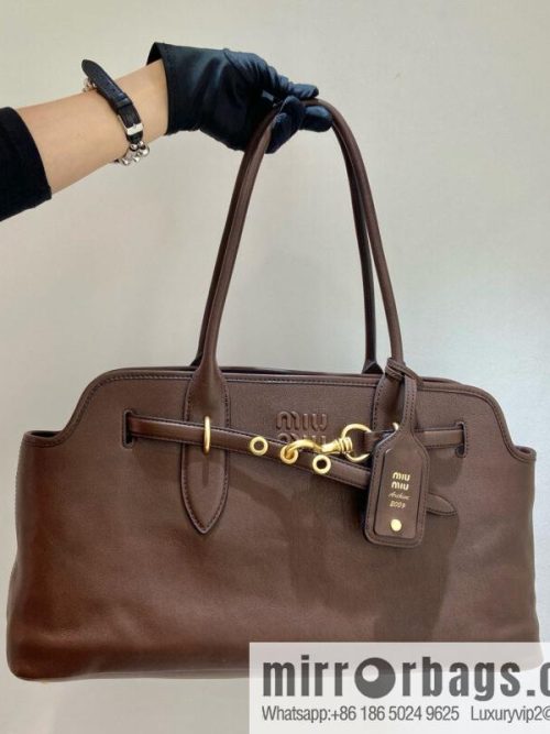 MIUMIU Aventure handbag 💕 new 💕 5BG310 💕💕 coffee color