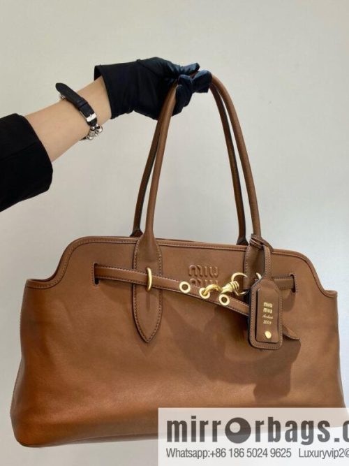 MIUMIU Aventure handbag 💕 new 💕 5BG310 💕💕 caramel color