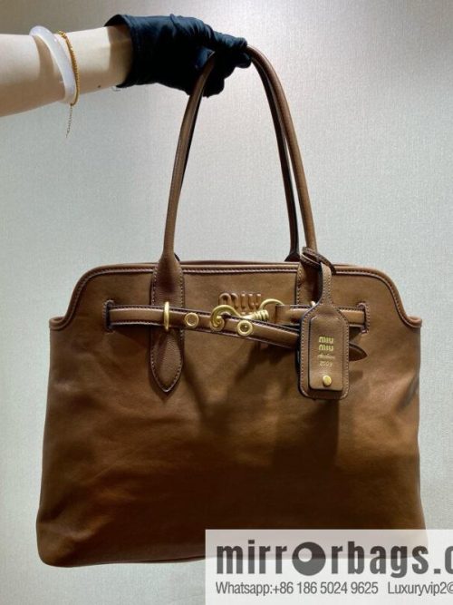 MIUMIU Aventure handbag 💕 new 💕 5BG291 💕💕 caramel color