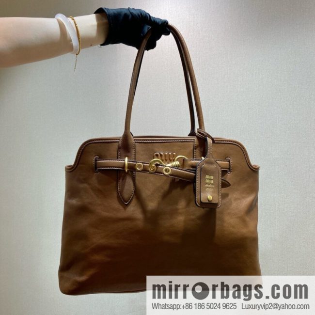 MIUMIU Aventure handbag 💕 new 💕 5BG291 💕💕 caramel color