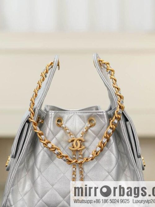 𝐂𝐡𝐚𝐧𝐞𝐥 𝟐𝟓𝐬 𝐬𝐦𝐚𝐥𝐥 𝐡𝐨𝐛𝐨 Drawstring Bucket Bag, Silver, Small ✔️ AS5293