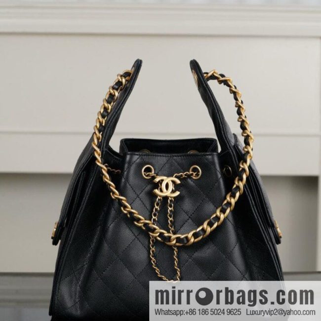 𝐂𝐡𝐚𝐧𝐞𝐥 𝟐𝟓𝐬 𝐬𝐦𝐚𝐥𝐥 𝐡𝐨𝐛𝐨 Drawstring Bucket Bag, Black Gold Caviar, Small ✔️ AS5293