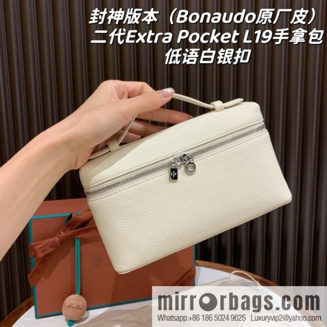 Loro Piana 2nd Generation Extra Pocket L19 Clutch Bag FAN4046 Whispering Silver Buckle