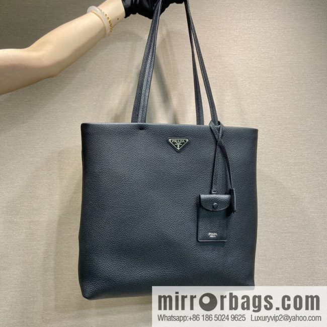 PRADA 🎉 new tote bag 🎉 2VG130 men\'s 🎉🎉 black
