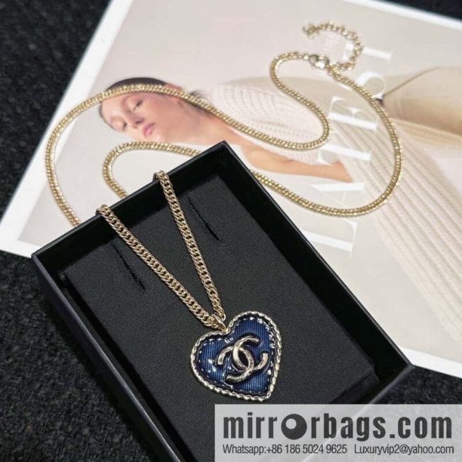 ❗️New ❗️☀️ New ☑️ Chanel Denim Peach Heart Love Long Necklace ☀️
