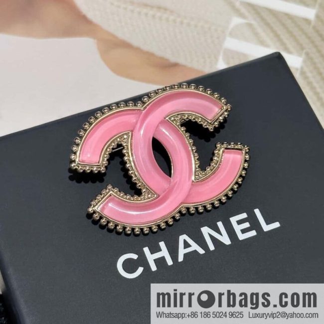 ❗️New ❗️ ☀️ New ☑️ Chanel Double C Pink Glazed Brooch ☀️