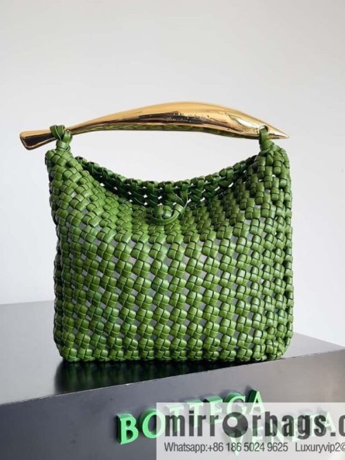 Bv new nappa small sheepskin field character woven sardines woven bag, model; 731166 green pepper green