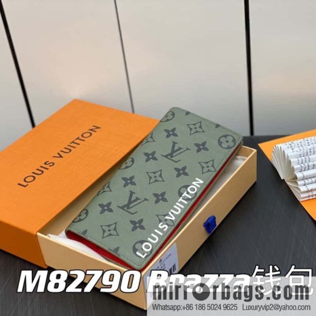 [Original order boutique] M82790 green, silk screen suit wallet series Brazza wallet