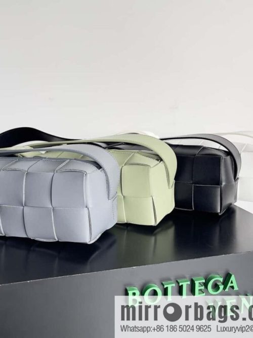 B Unisex the same BRICK CASSETTE long shoulder strap series crossbody bag shoulder backpack model; 729251 travertine green