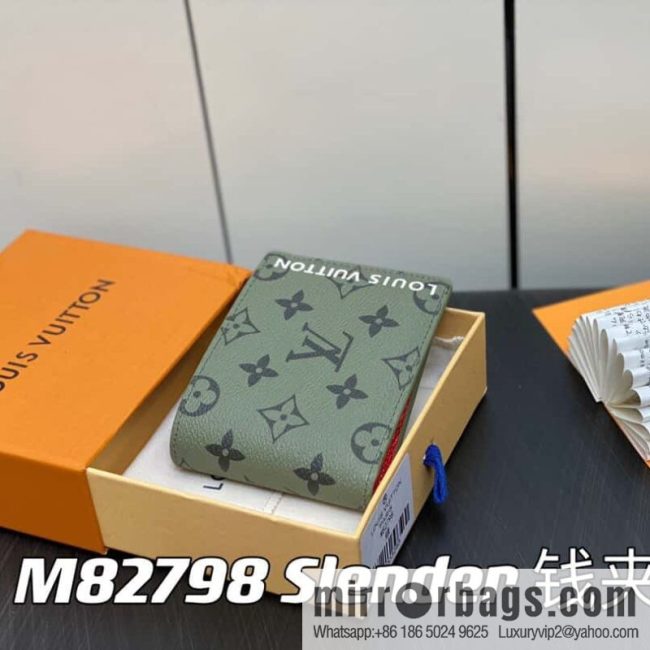 [Original single boutique] M82798 green, silk screen suit wallet series Slender wallet