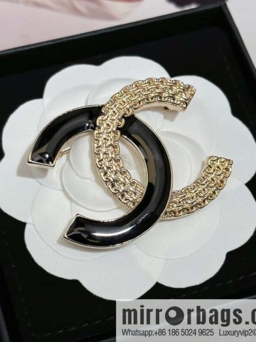 ❗️New ❗️ ☀️ new ☑️ Chanel half black oil drop brooch ☀️