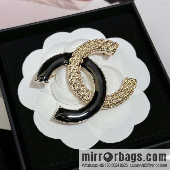 ❗️New ❗️ ☀️ new ☑️ Chanel half black oil drop brooch ☀️