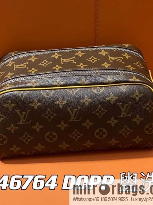 [Original order boutique] M46764 monogram yellow M44494 pouch toilet bag series DOPP toilet bag