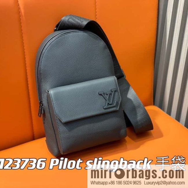 [Original order boutique] M23736 black full leather breast bag series Pilot slingback handbag, pilot sling bag