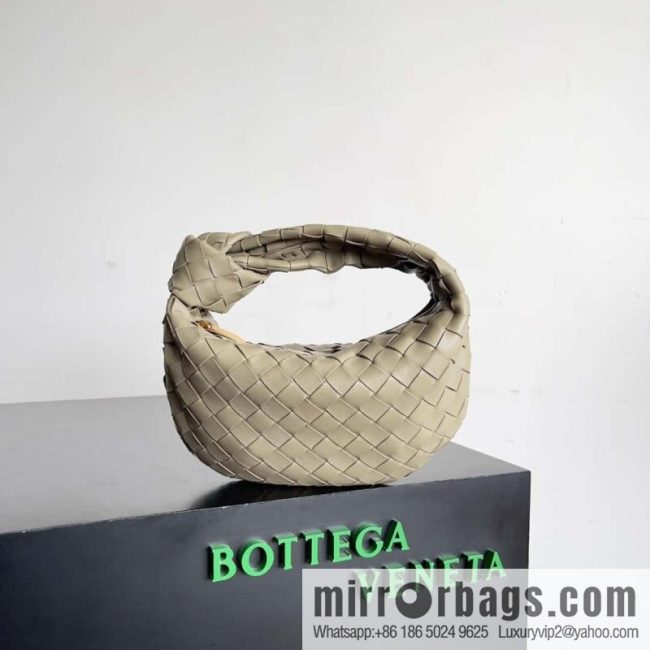 Bv2022 new Mini Jodie braided knotted round hobo bag, model: 651876 taupe