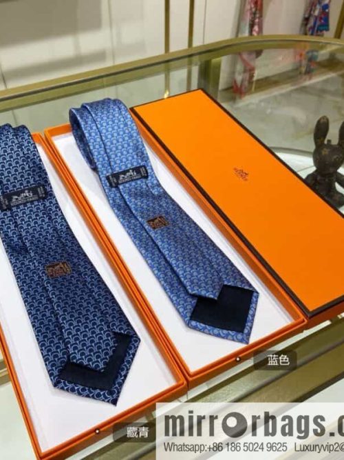 Hermes Fish Scale 100% Top Twill Silk Tie