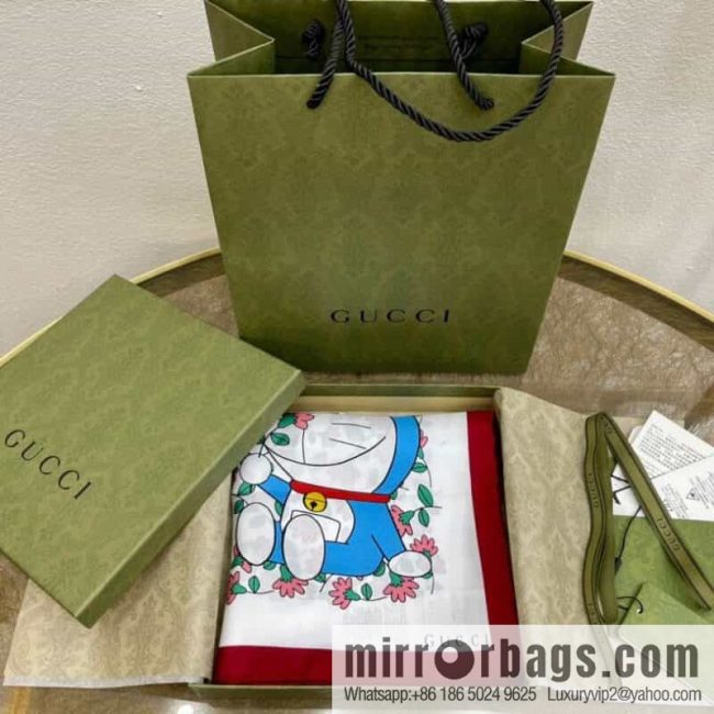 GUCCIxDoraemon joint 100% silk square scarf