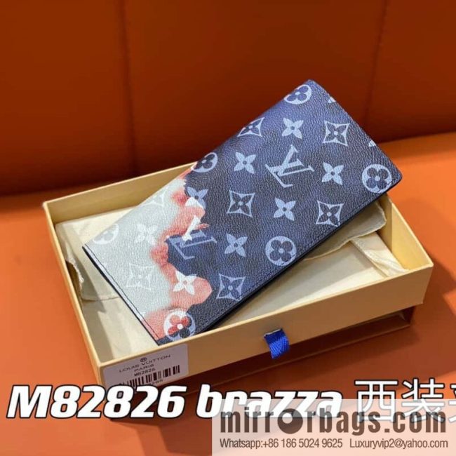 [Original order boutique] M82826 blue, flame suit clip, long wallet series brazza suit clip