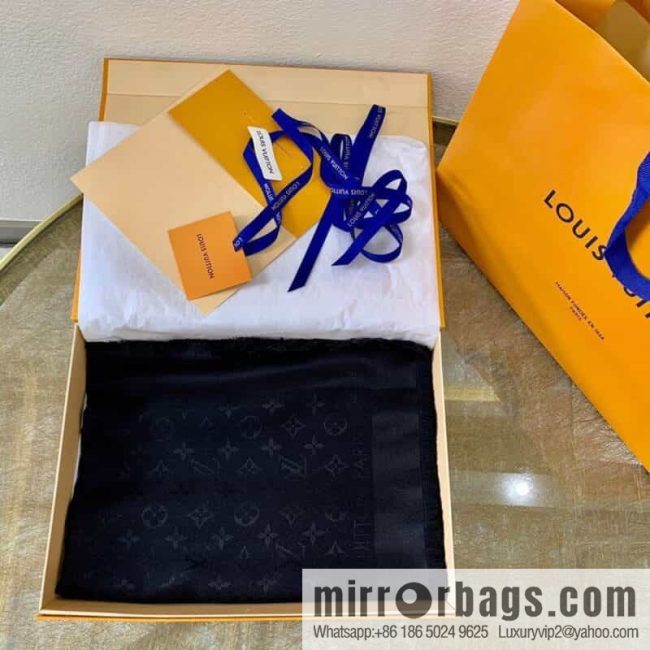 LV Louis Vuitton Monogram Denim Shawl M71378 M71382 M71330 M71329 M72412 M72046 M72273 - Image 5