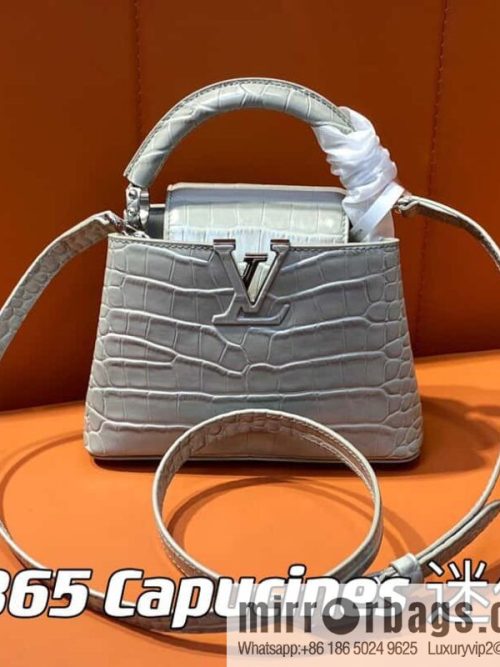 [Original order boutique] M48865 gray, crocodile pattern full leather cap that English series Capucines mini handbag