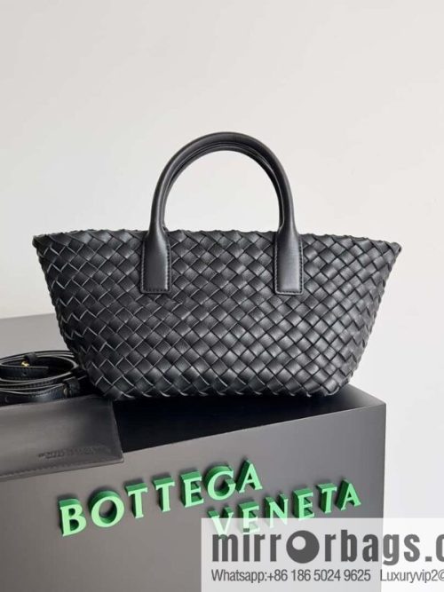 BV Mini Cabat limited edition mini vegetable basket BAG model; 709464 black
