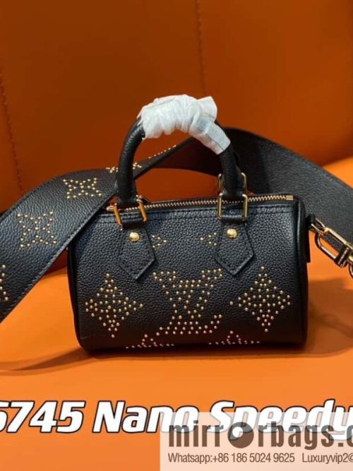 [Original single boutique] M46745 black full leather willow nail pillow bag speedy series Nano Speedy handbag