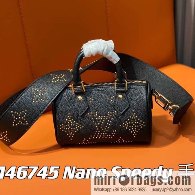 [Original single boutique] M46745 black full leather willow nail pillow bag speedy series Nano Speedy handbag