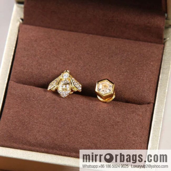 ☀️CHAUMET BEE MY LOVE Love Nest Series Bee Stud Earrings ☀️