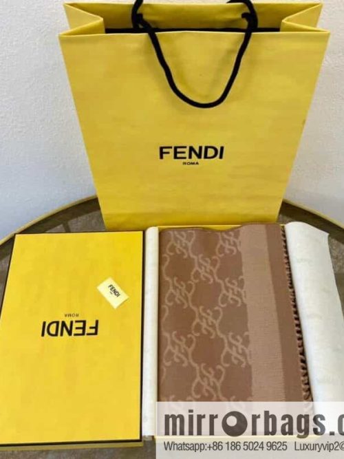 FENDI Fendi\'s new double-sided scarf