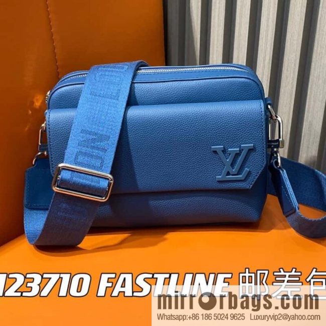 [Original order boutique] M23710 dark blue, full leather men\'s bag messenger bag series, new FASTLINE messenger bag in autumn and winter