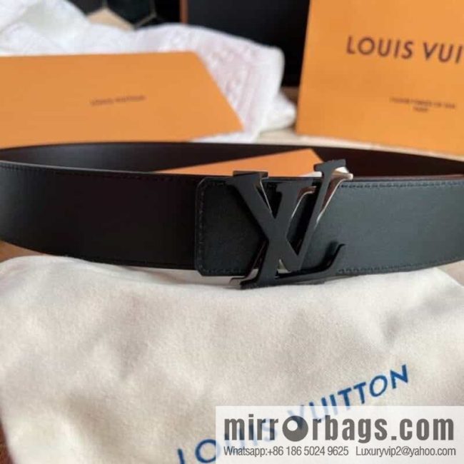 LV/Louis Vuitton Shake 40mm Double Sided Belt - Image 4
