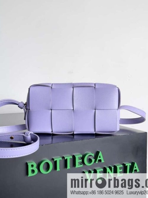 Bv early autumn new Cassette mobile phone bag, messenger bag, model; 755031 crystal purple