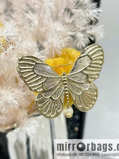 New ☑️ DIOR DIOR MÉTAMORPHOSE Butterfly Brooch