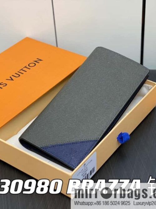 [Original order boutique] M30980 dark blue, full leather suit clip series BRAZZA wallet